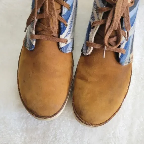 Ugg Pendleton Alin Suede Chesnut Chukka Boot Rare - studio68  display picture 3